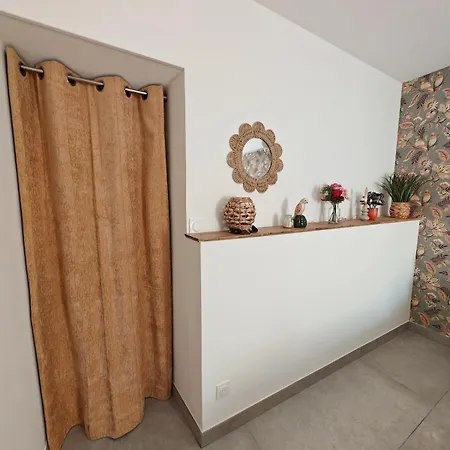Maison Familiale Avec Jacuzzi Casa de Férias *